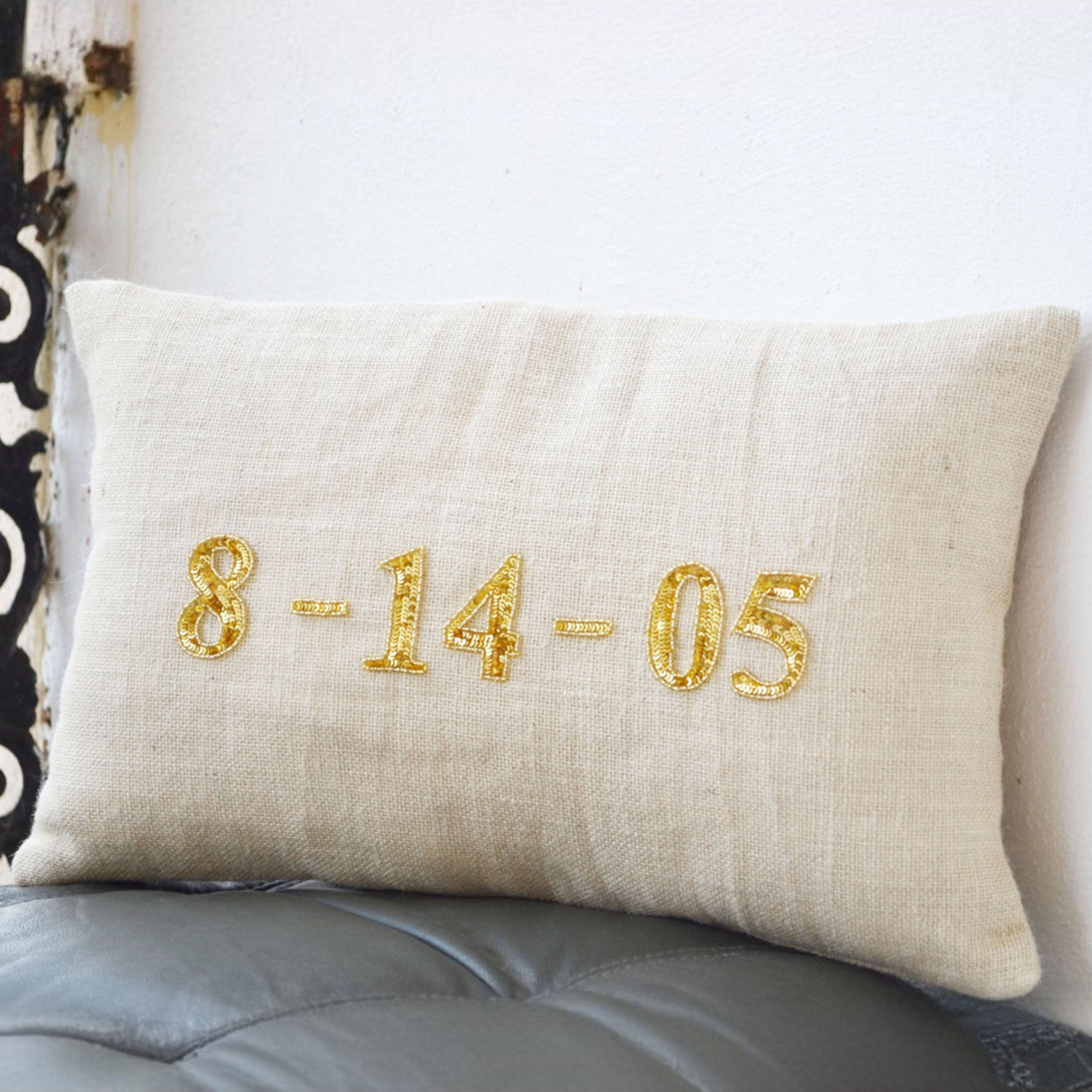 Personalized pillows- Burlap pillows- Decorative throw pillows with monogrammed date to remember- Outdoor pillows-lumbar pillow