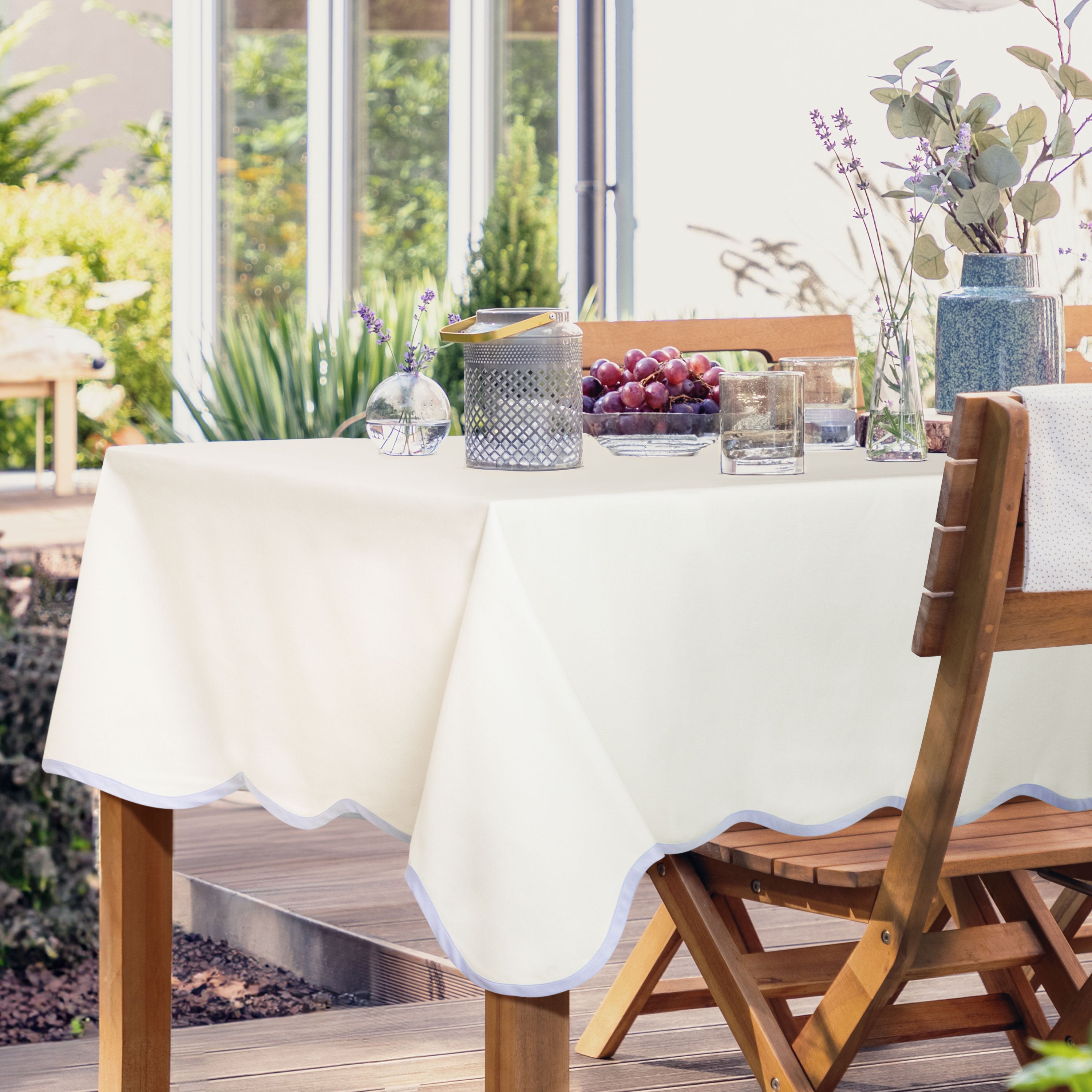 Luxury Cotton Scallop Tablecloth |Multiple Colors | Washable