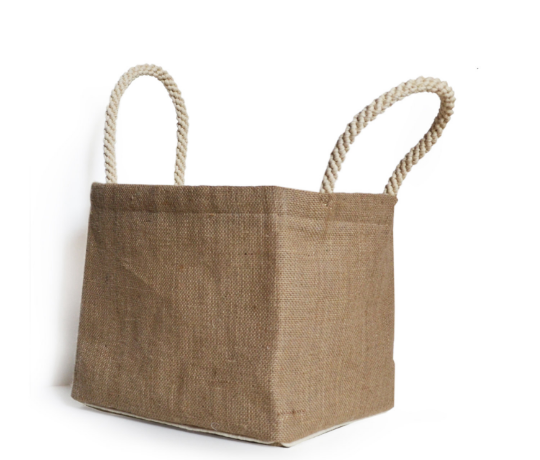 Amore Beaute Dorm laundry bags made from burlap and lined with cotton fabric.