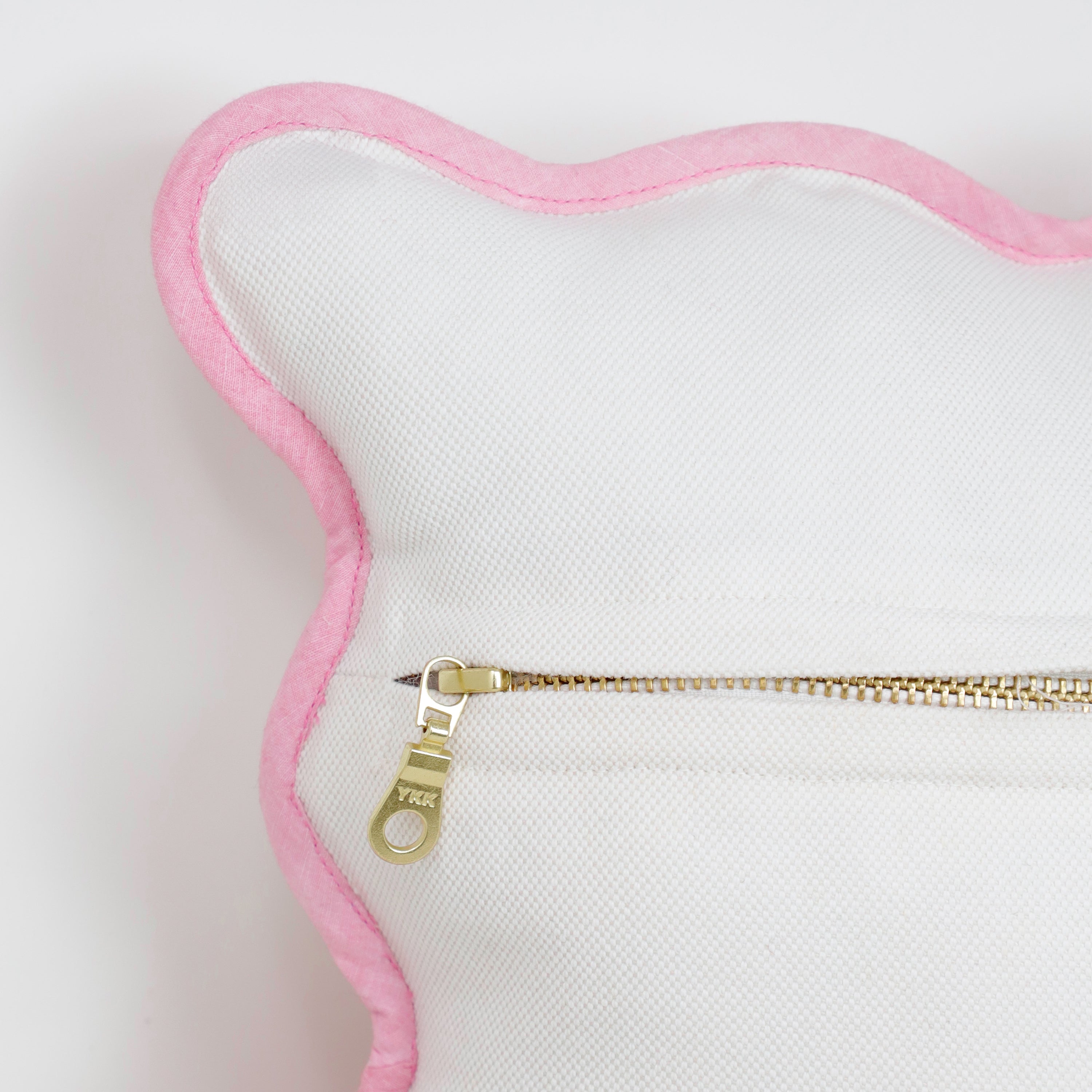 Scalloped Cotton Canvas Pillow Cover with Bow Embroidery