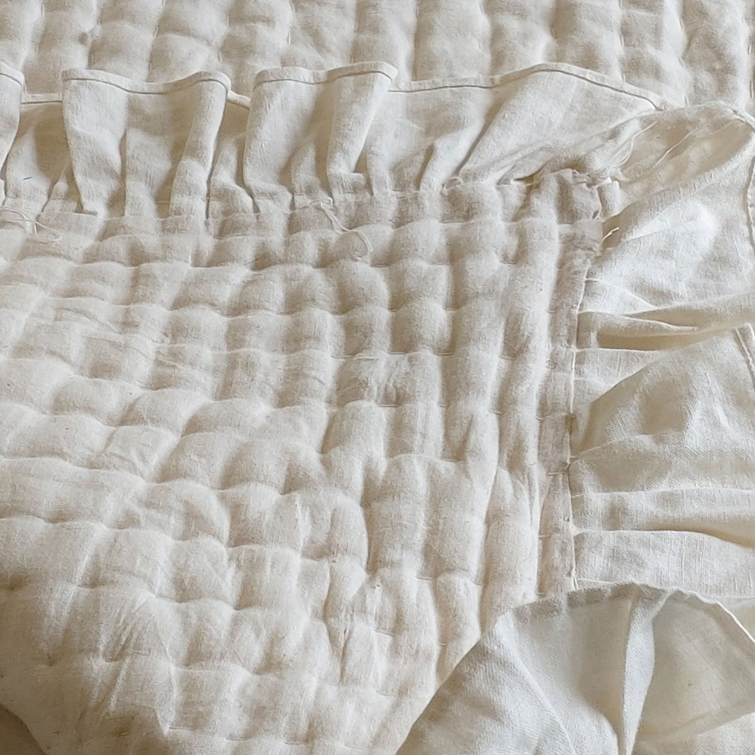 Ruffle Quilt In Linen, Linen Ruffle Quilt