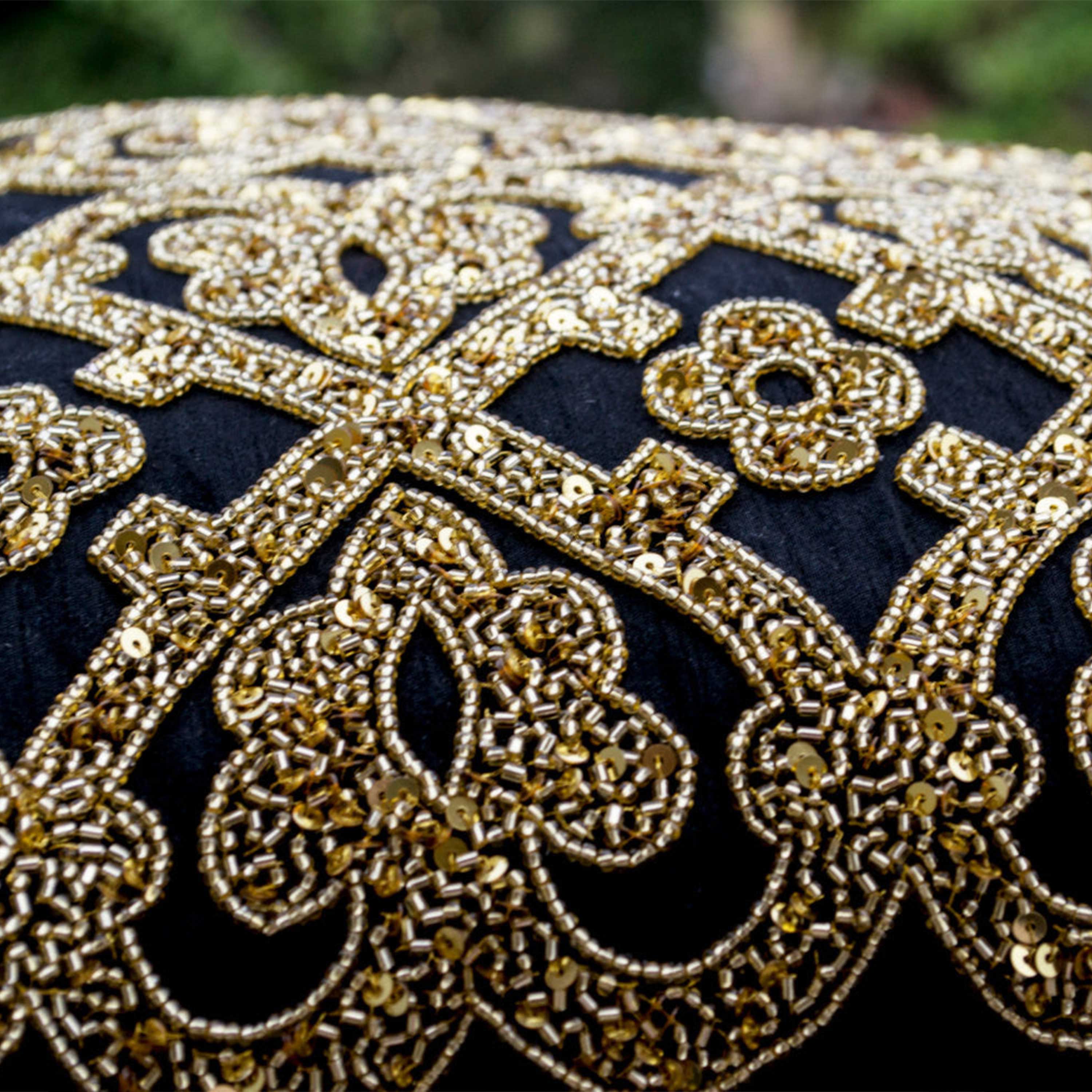 Floral Trellis Pillow Cover in Black and Gold