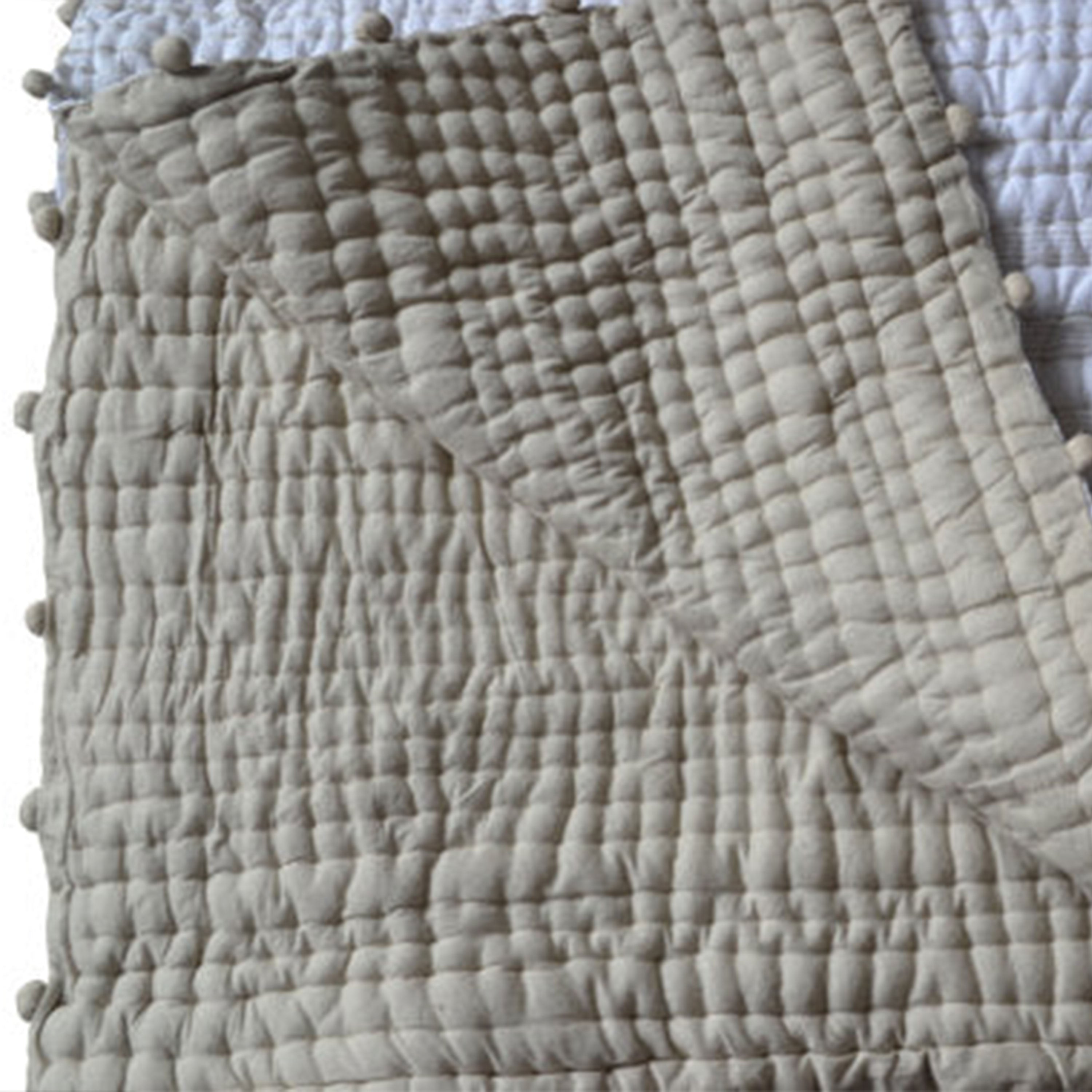 Reversible Double Quilt with 100% Cotton Batting