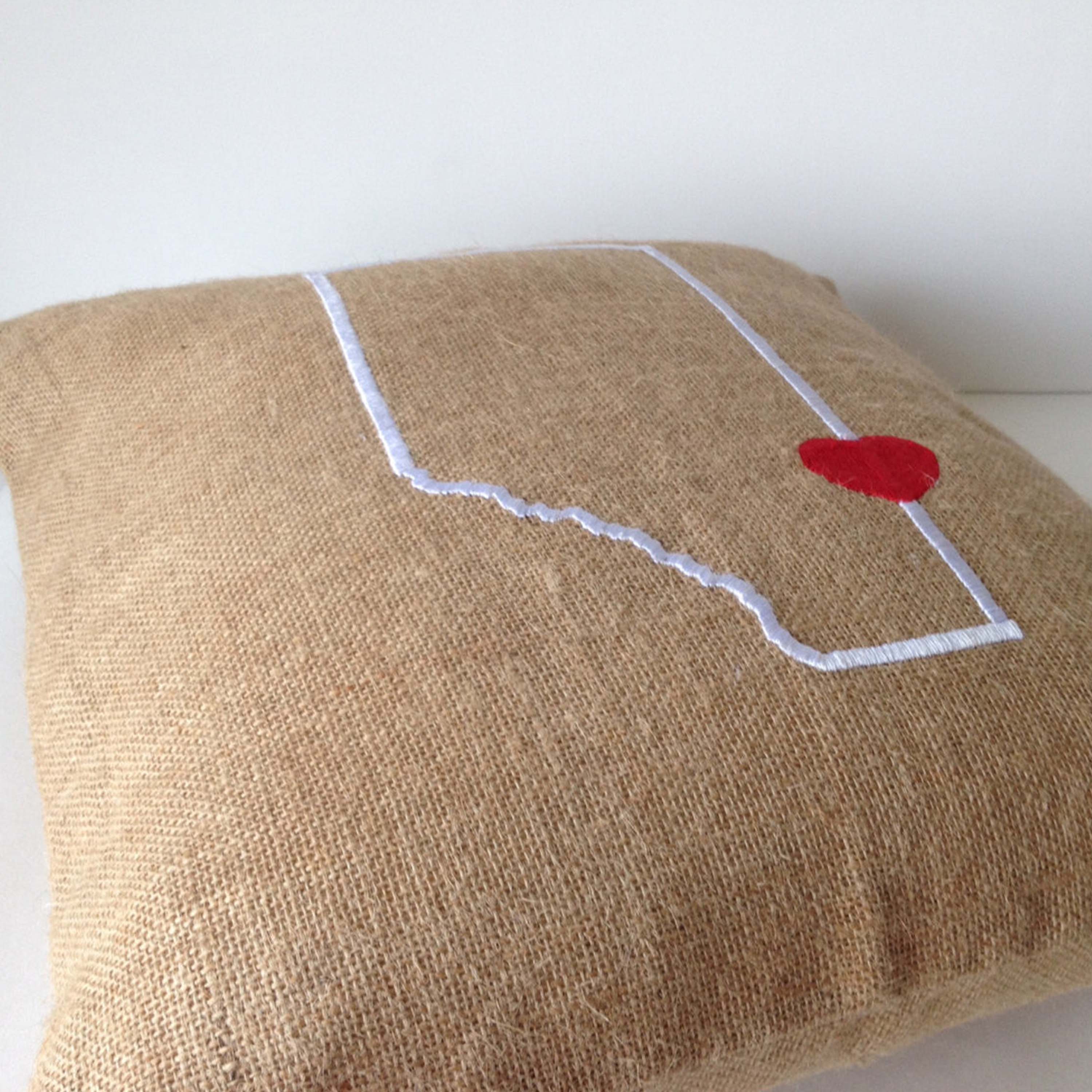 Personalized Canada Province Map With Heart Pillows Cover