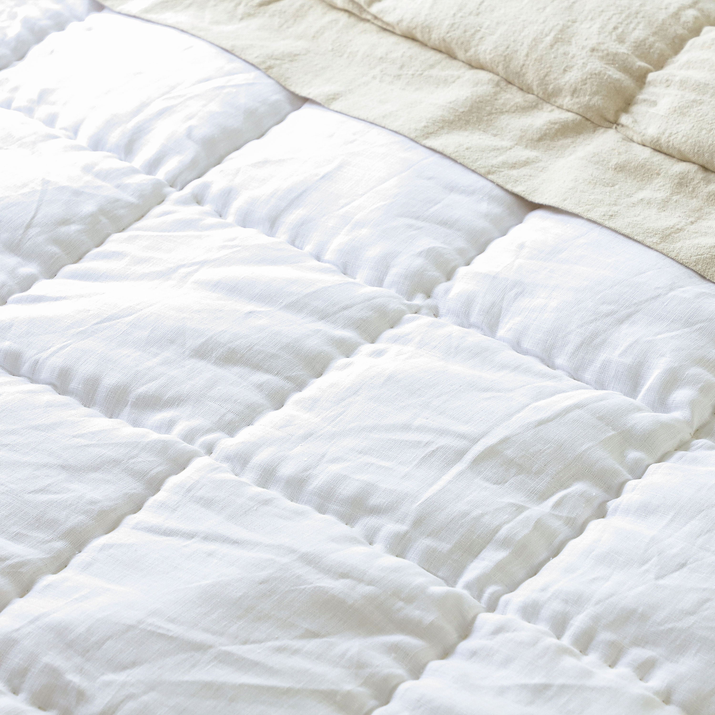 This handcraft quilt features a 3-inch flange on all sides for a dressy touch. It’s a perfect summer comforter, cozy couch blanket, and extra winter layer.