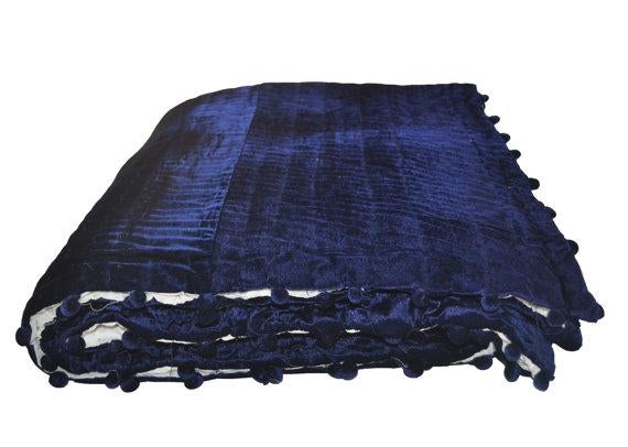 Amore Beaute cozy velvet quilt can be used as a bedspread, coverlet or blanket all year long.