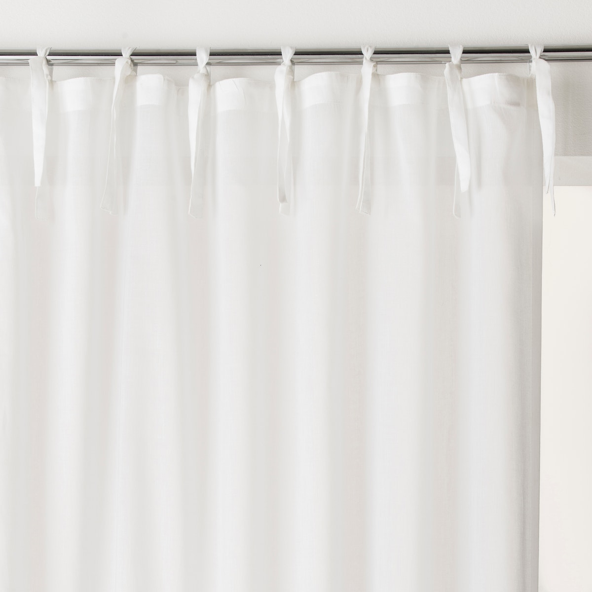 Amore Beaute Ivory Linen Curtain With Ties