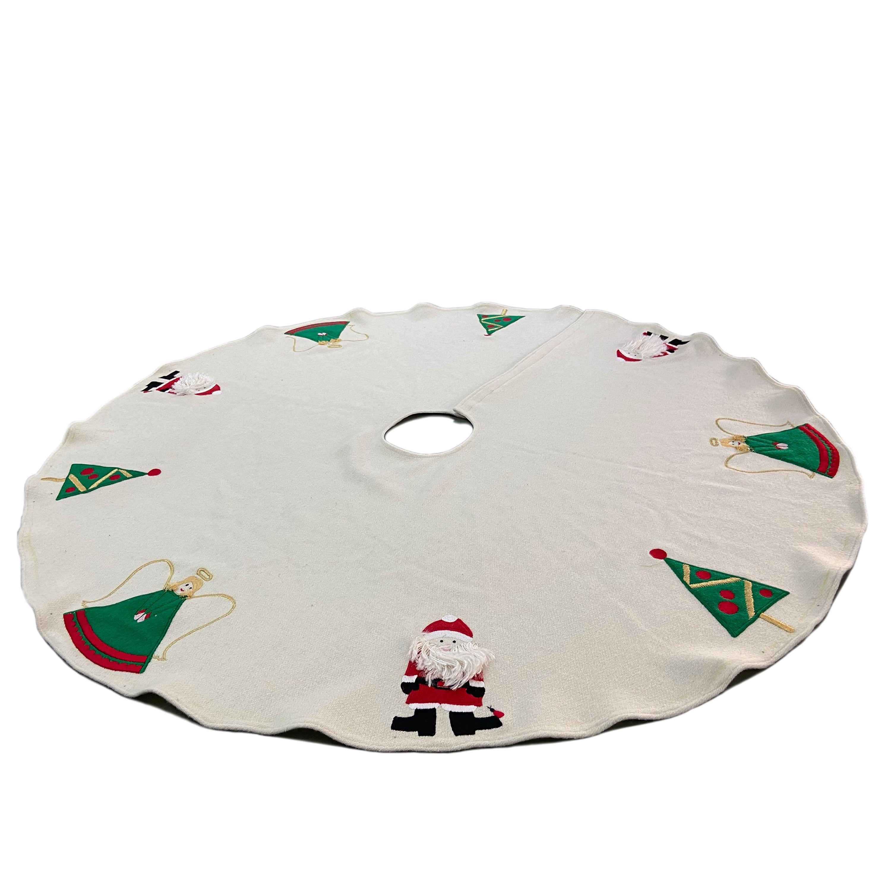 Amore Beaute Traditional American Christmas Tree Skirt