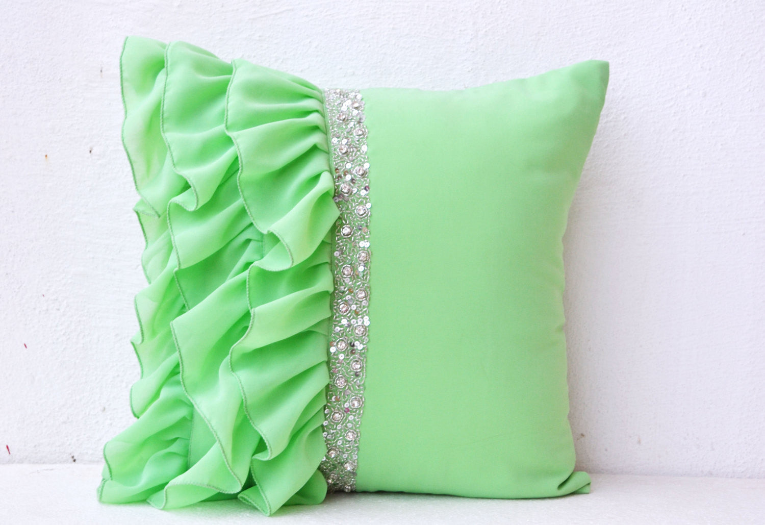 Neon green throw pillows 2025