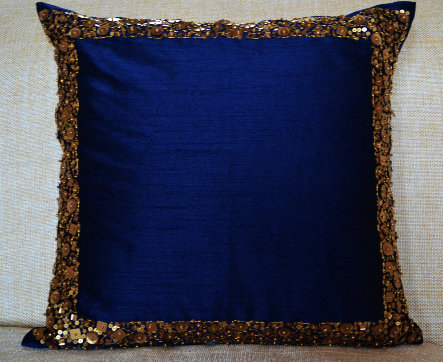 Navy blue sales and gold pillows